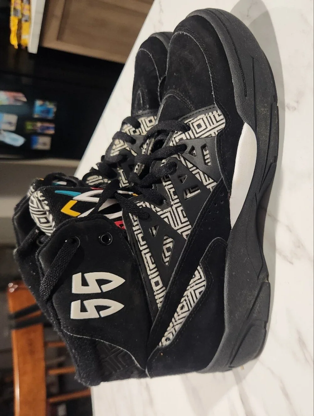 adidas mutombo mens